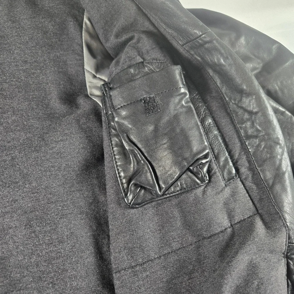 IZOD Leather Jacket Mens Medium‎ Black Full Zip Classic Minimalist Coat